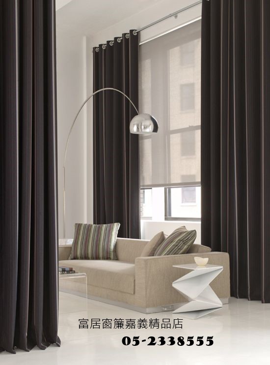 26-stylish-black-curtains-and-an-additional-semi-sheer-Roman-shade-to-hide-from-the-sun