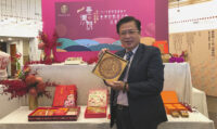 中華民國商業總會理事長許舒博期望將臺灣餅、伴手禮美名遠播。