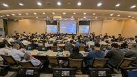 每年固定舉辦的華苓科技論壇FRC(Flowring Conference)，今年邁入第22屆，吸引滿場人潮。