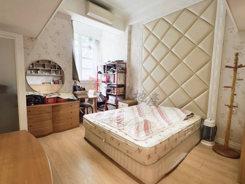 FWJK9CQ73TL7W6X523KLG8MD7A